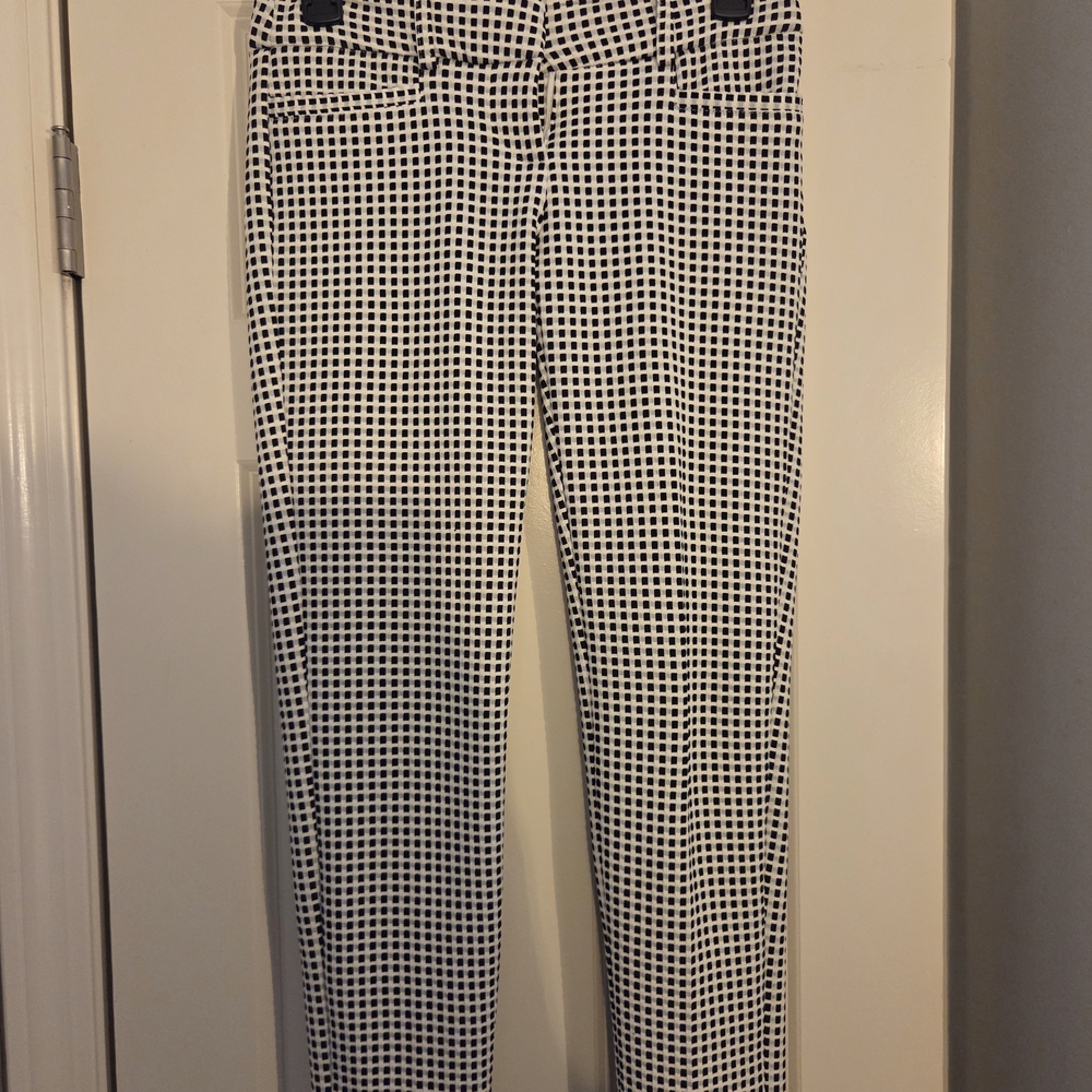 Candie's Black and White Grid Ankle Pants